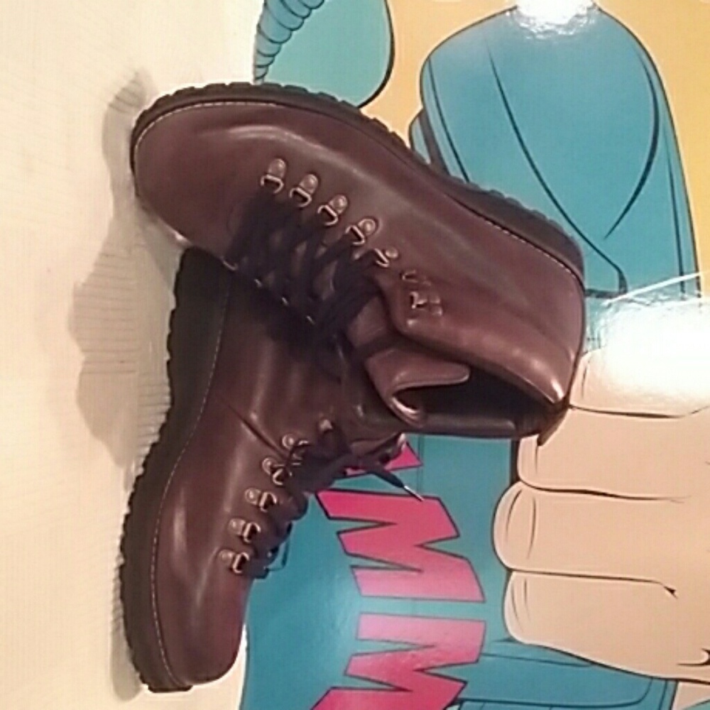 American Eagle x Eastland Alpine Hiking Boot